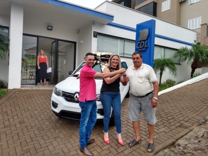 Não ande a pe compre em parobe - material de assessoria (1)