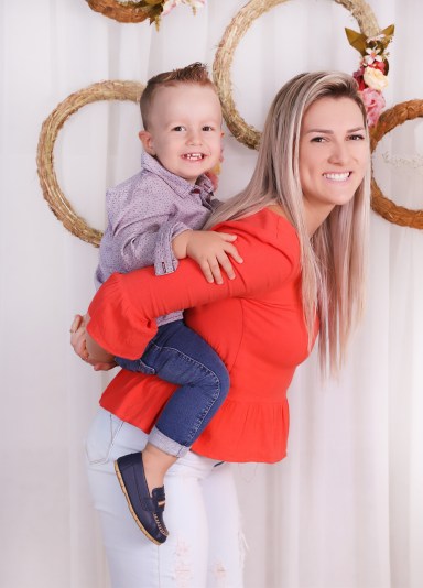 Vicenzo e mamãe Dieli da Silva - Analu Arnold e Ivan Oscar