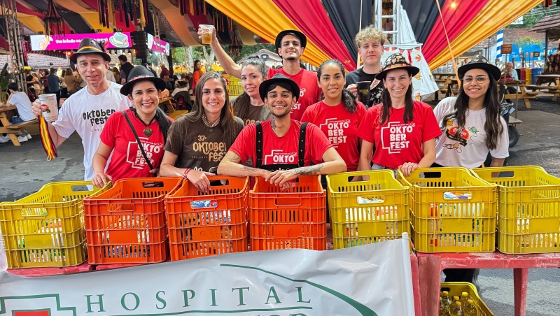 Seniorentag da 37ª Oktoberfest de Igrejinha arrecada mais de 5,3 toneladas de alimentos para o Hospital Bom Pastor